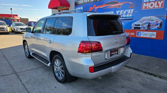 2010 Lexus LX