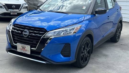 2024 Nissan Kicks sv