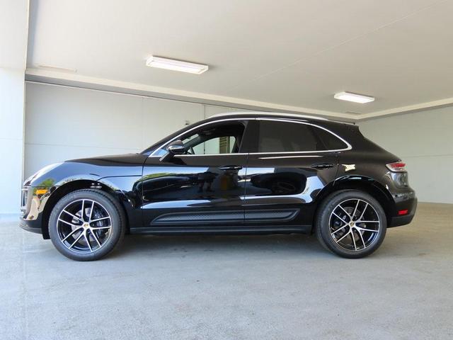 2024 porsche macan