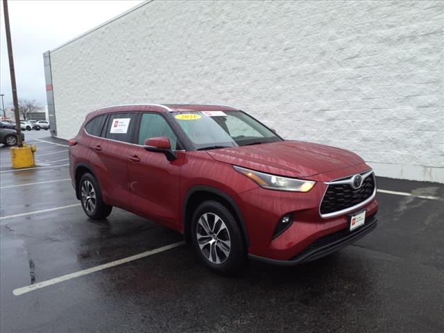 2021 toyota highlander xle
