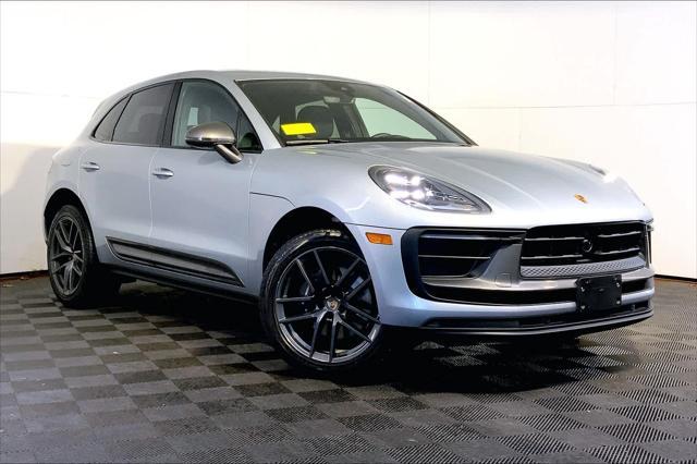 2023 porsche macan base