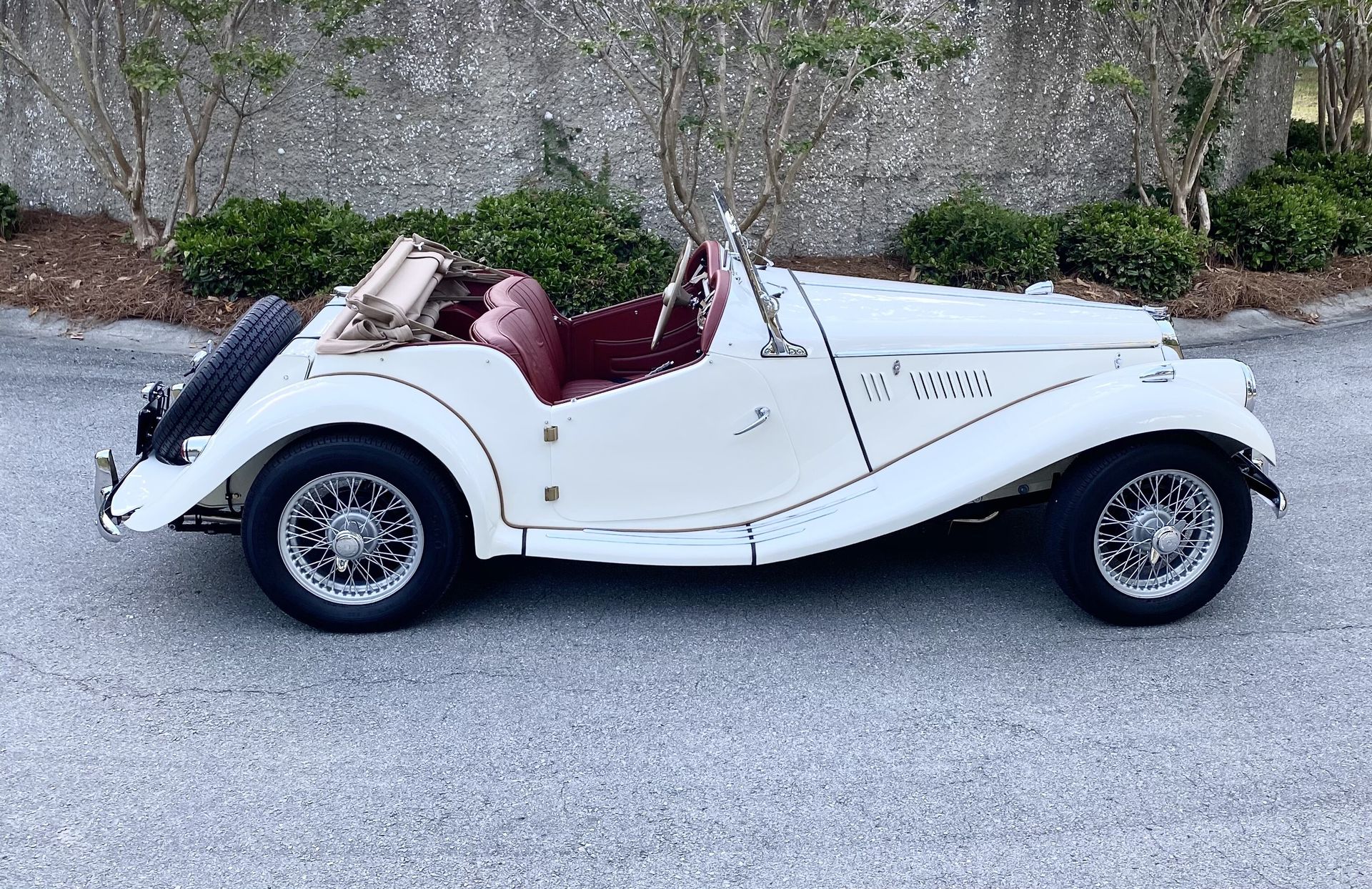 1954 mg tf roadster - freshly restored