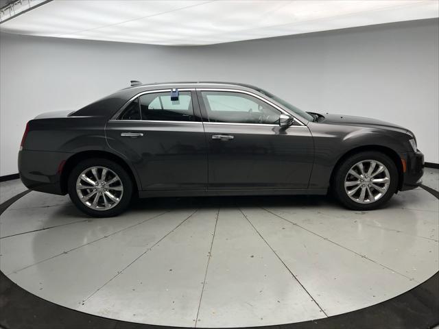2018 chrysler 300 limited