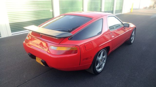 absolutely stunning 928 s4 with low miles and no accidents. fully serviced!