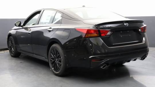 2025 Nissan Altima