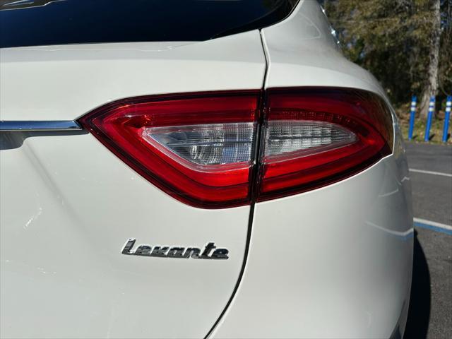 2017 maserati levante s