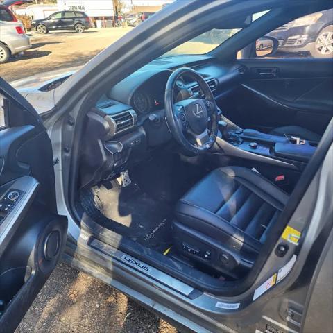 2015 lexus is 250 crafted line