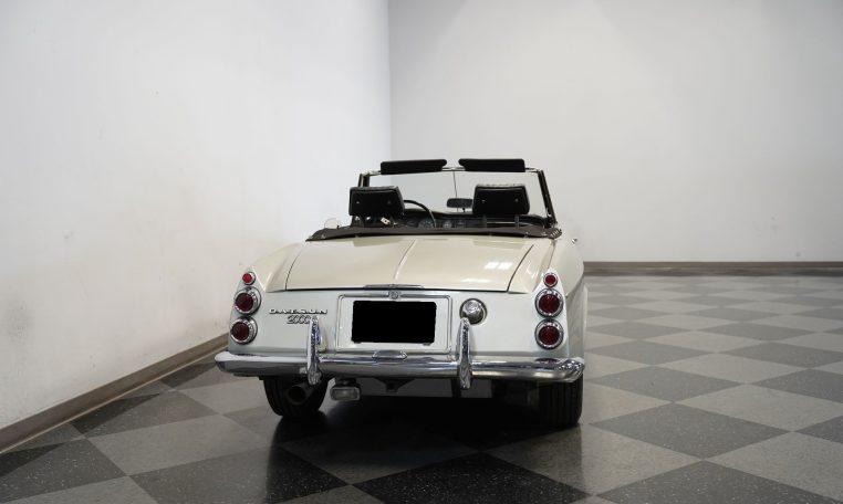 1967 datsun 2000 roadster