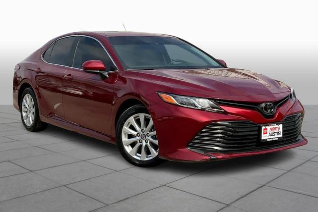 2018 toyota camry le