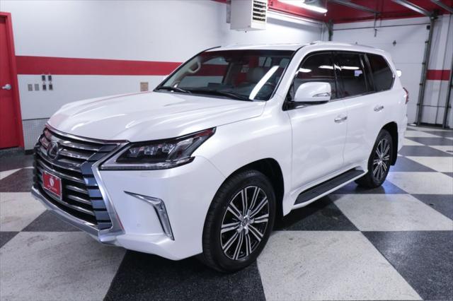 2020 lexus lx 570 three-row