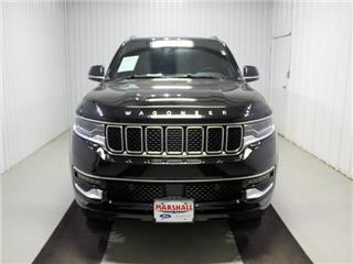 2023 Jeep Wagoneer base