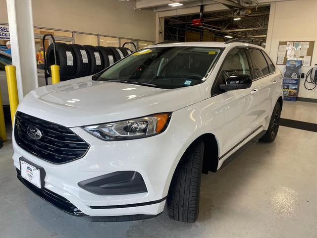 2023 ford edge se