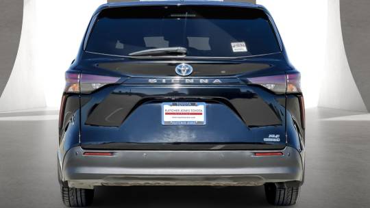 2023 Toyota Sienna