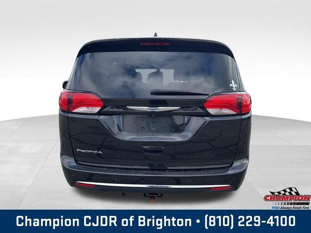 2019 chrysler pacifica touring-l