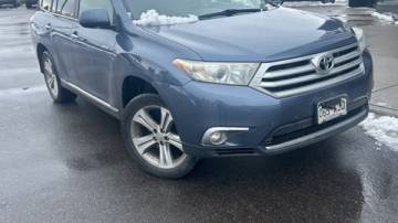 2011 toyota highlander limited
