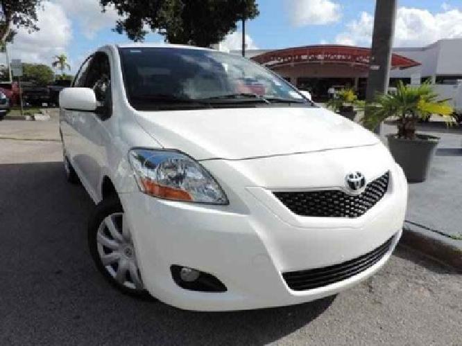 2010 toyota yaris in hollywood, fl