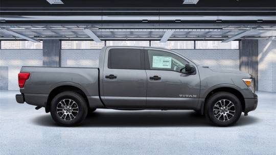 2024 Nissan Titan