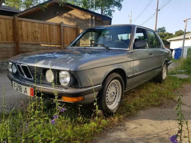 1982 e28 euro 520i 5 speed, original unrestored, rare