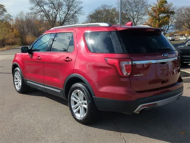 2016 ford explorer xlt