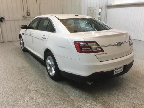 2015 ford taurus