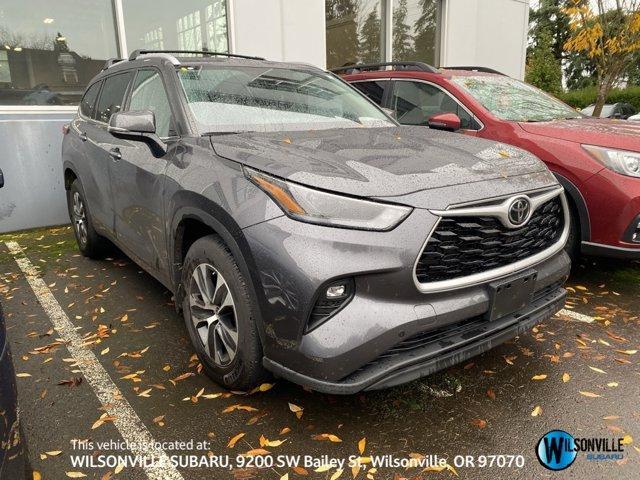 2022 toyota highlander xle