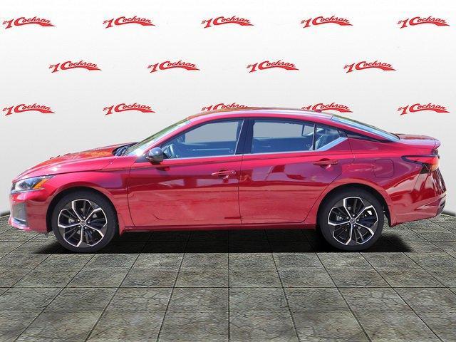 2023 nissan altima 2.5 sr