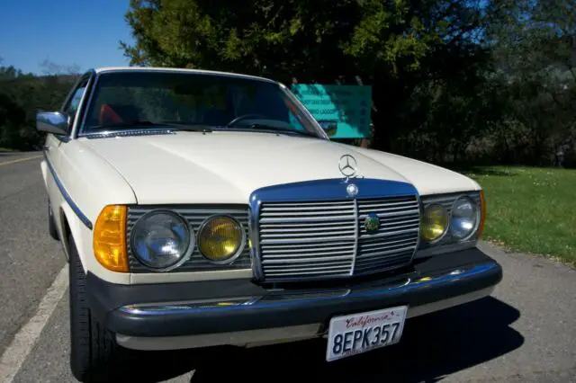 1982 mercedes-benz 300 cdt coupe