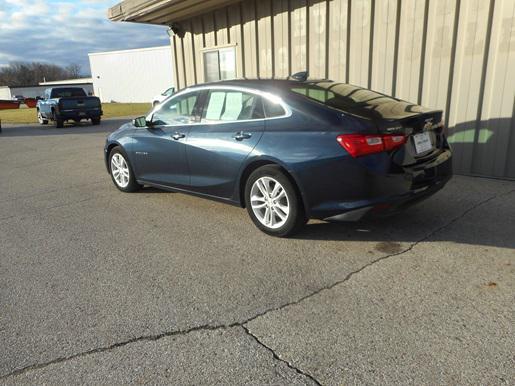 2017 chevrolet malibu 1lt