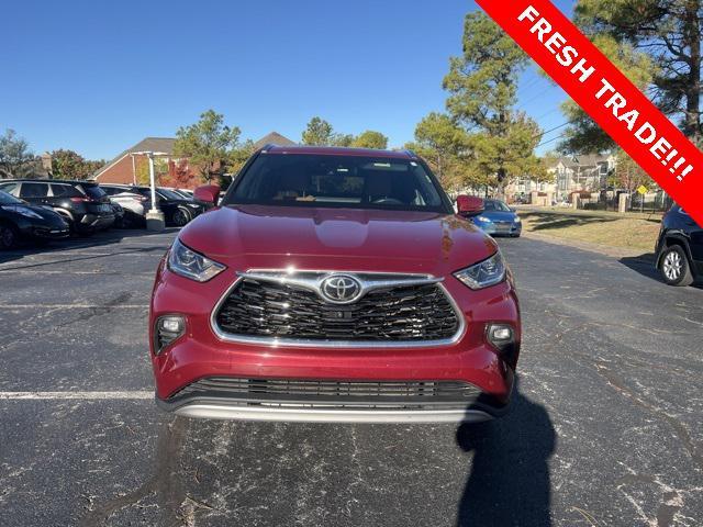 2021 toyota highlander platinum