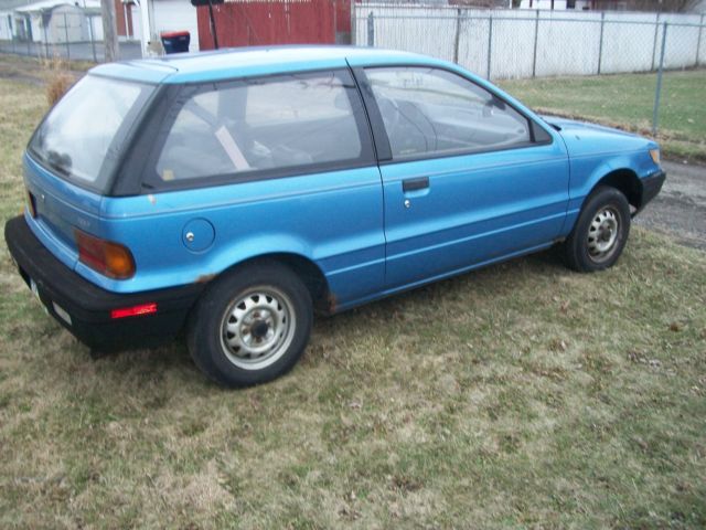 1991 plymouth colt base hatchback 2-door 1.5l