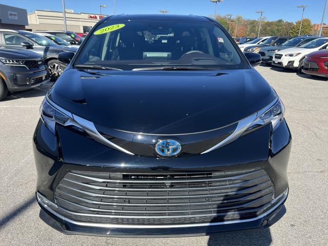 2023 toyota sienna platinum 7 passenger