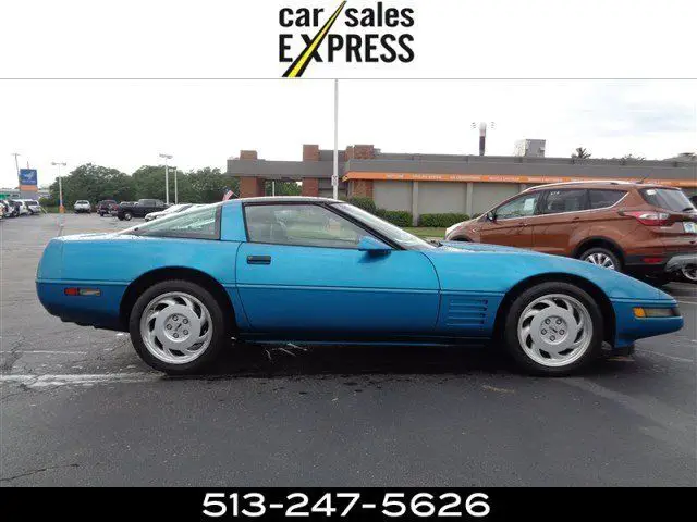 1992 chevrolet corvette 65621 miles blue 2dr coupe hatchback manual
