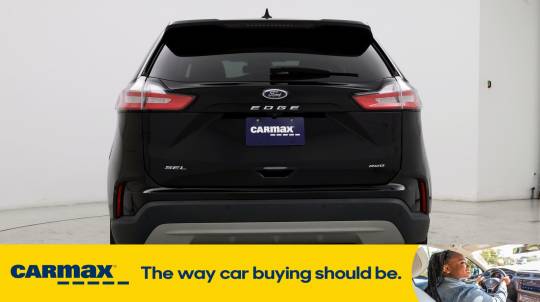 2021 Ford Edge