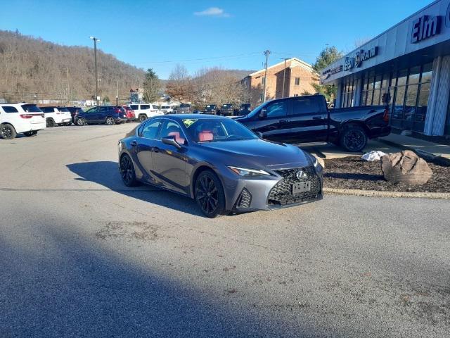 2021 lexus is 350 base