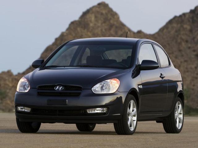 2009 hyundai accent gs