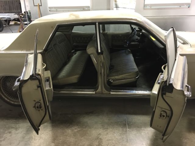bagged 1968 lincoln continental ratrod hotrod