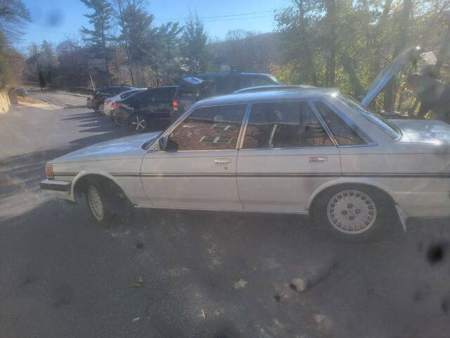 pearl white 4 doors