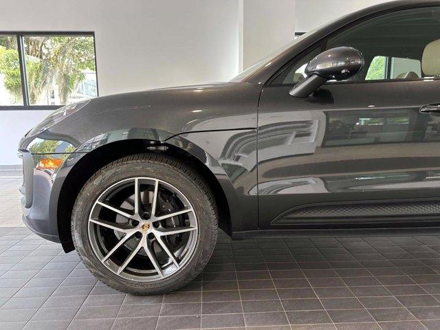 2023 porsche macan t