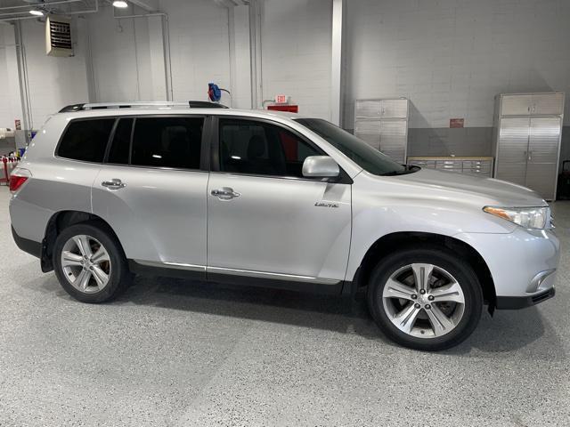 2013 toyota highlander limited