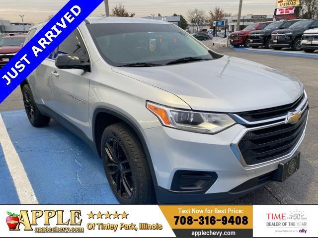 2018 chevrolet traverse ls