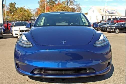 2021 tesla model y in chicago, illinois