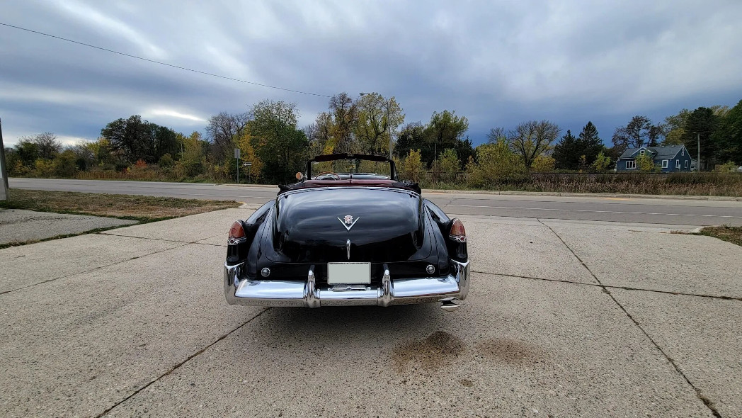 cadillac series 62