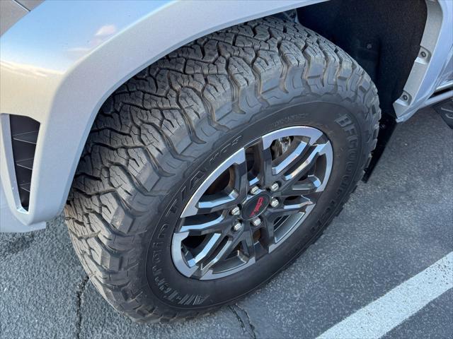 2024 toyota tacoma trd sport