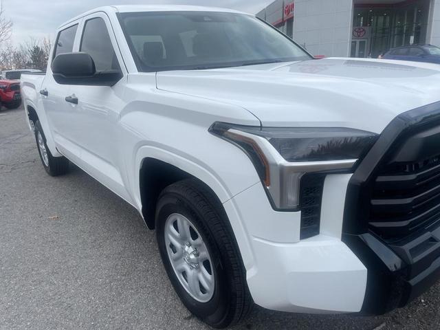 2022 toyota tundra sr
