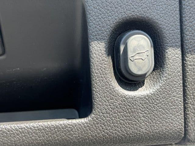 2018 gmc yukon slt in louisburg, kansas