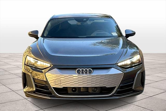 2022 audi e-tron gt prestige