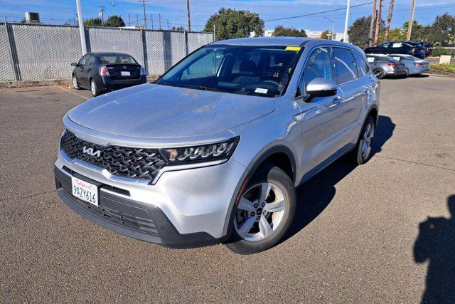 2022 kia sorento lx