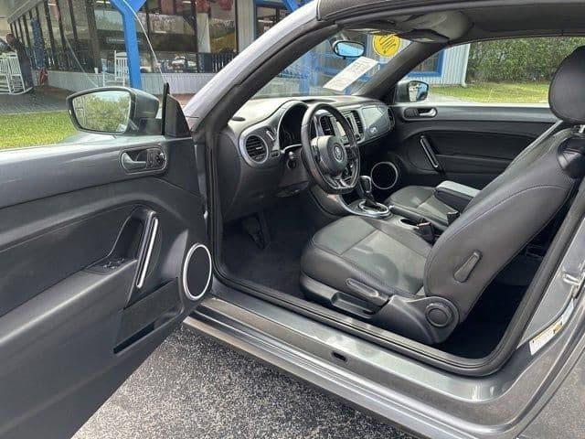 2019 volkswagen beetle convertible s in inverness, florida