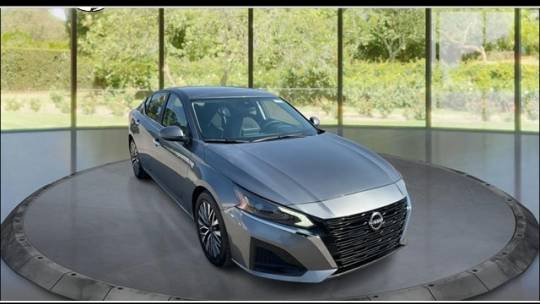 2023 Nissan Altima