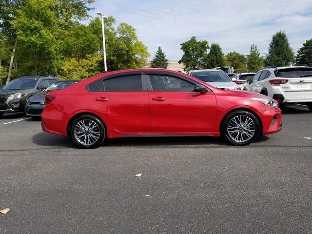 2024 kia forte gt-line